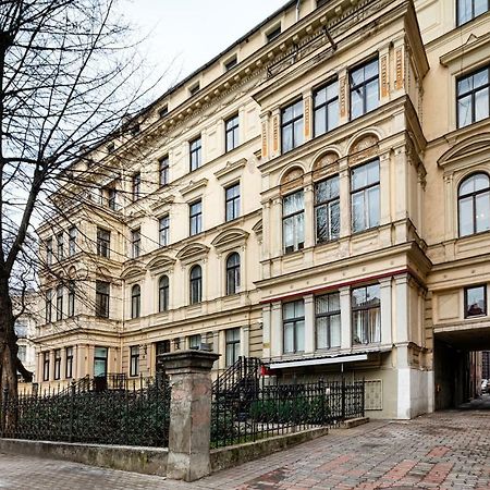Kalnina Quiet Apartment In City Center Riga Kültér fotó