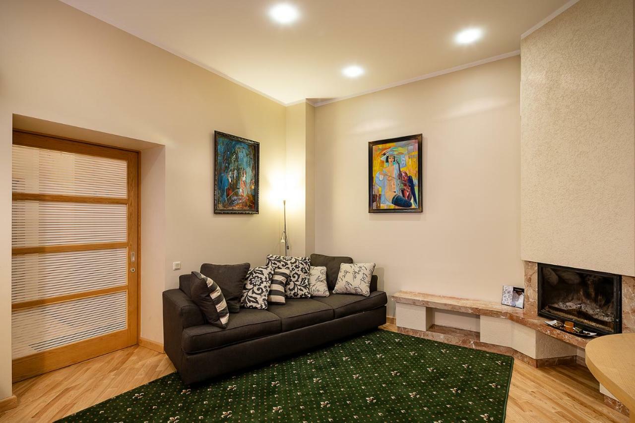 Kalnina Quiet Apartment In City Center Riga Kültér fotó