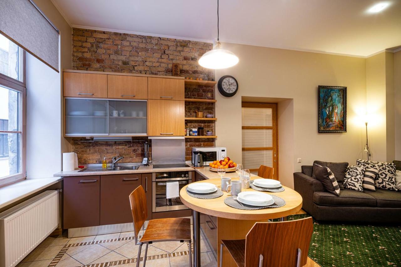 Kalnina Quiet Apartment In City Center Riga Kültér fotó