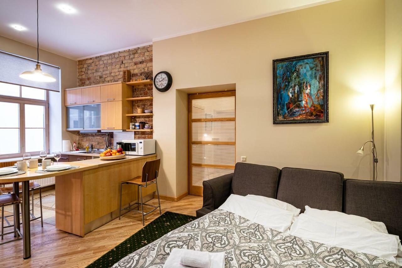 Kalnina Quiet Apartment In City Center Riga Kültér fotó