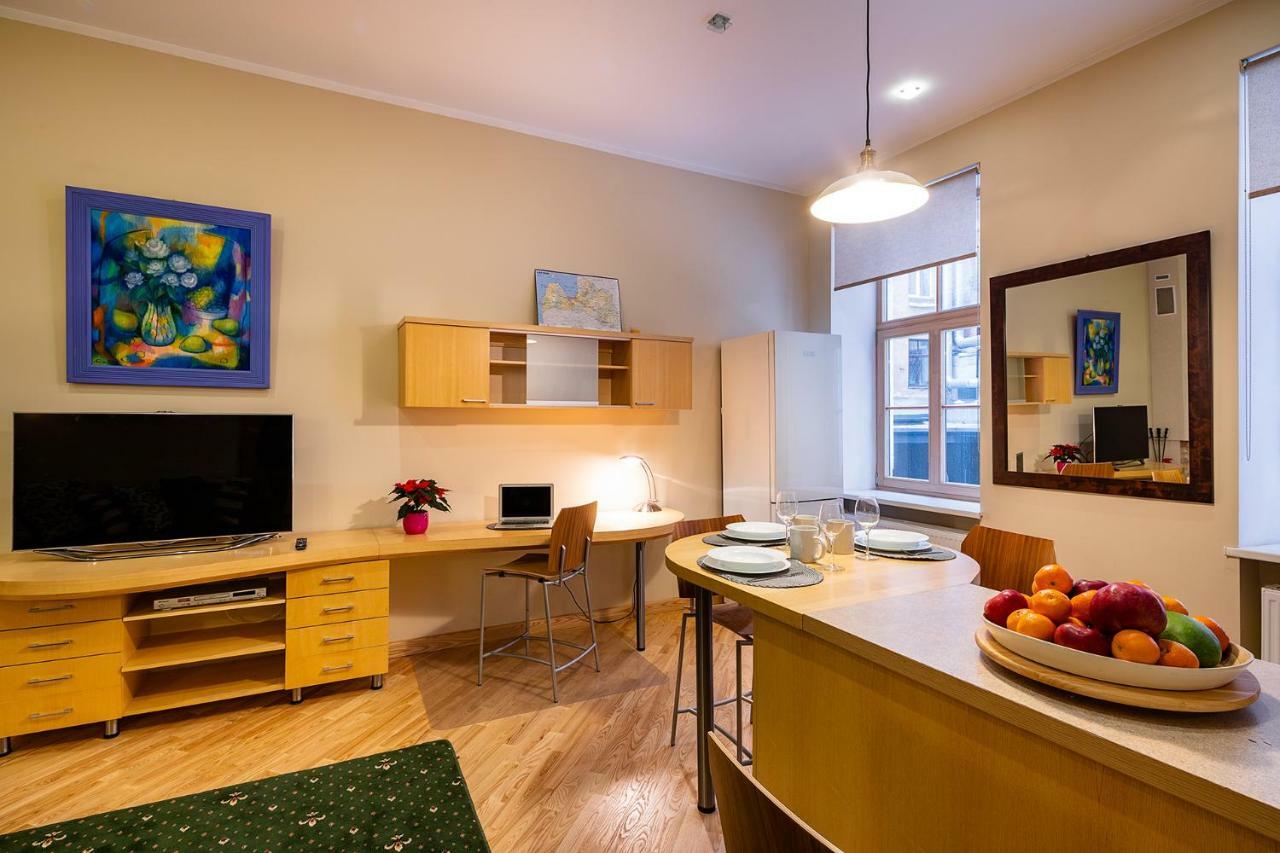 Kalnina Quiet Apartment In City Center Riga Kültér fotó