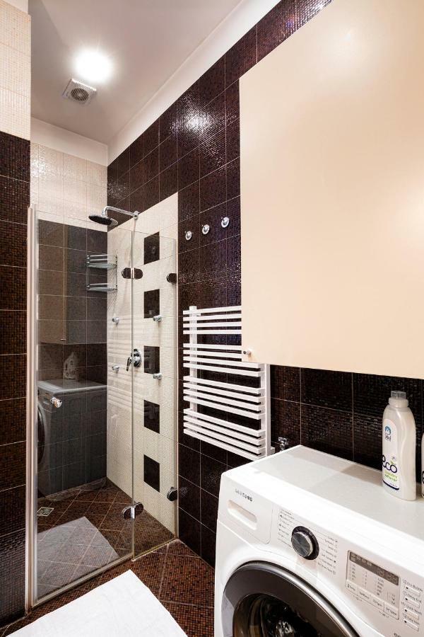 Kalnina Quiet Apartment In City Center Riga Kültér fotó